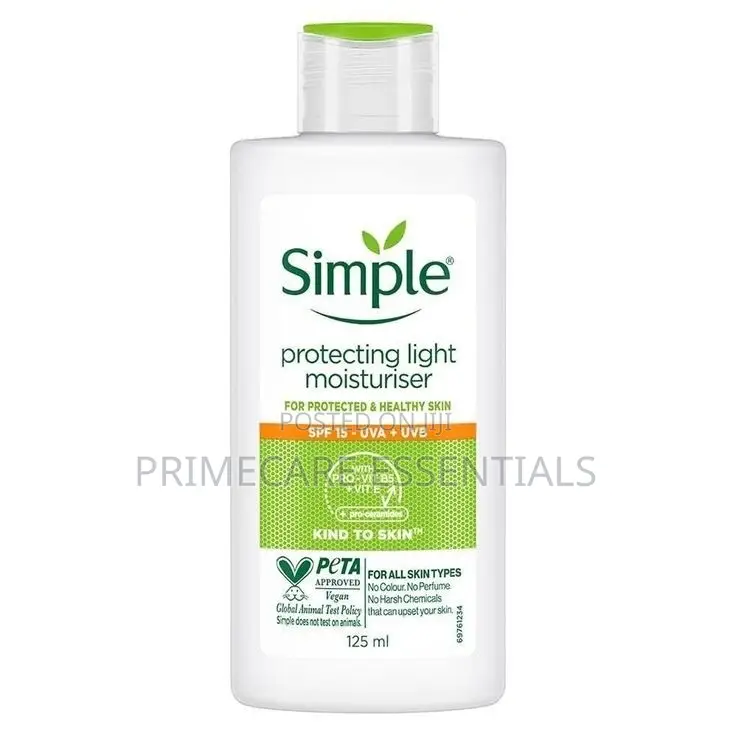 Simple Protecting Light Moisturizer
