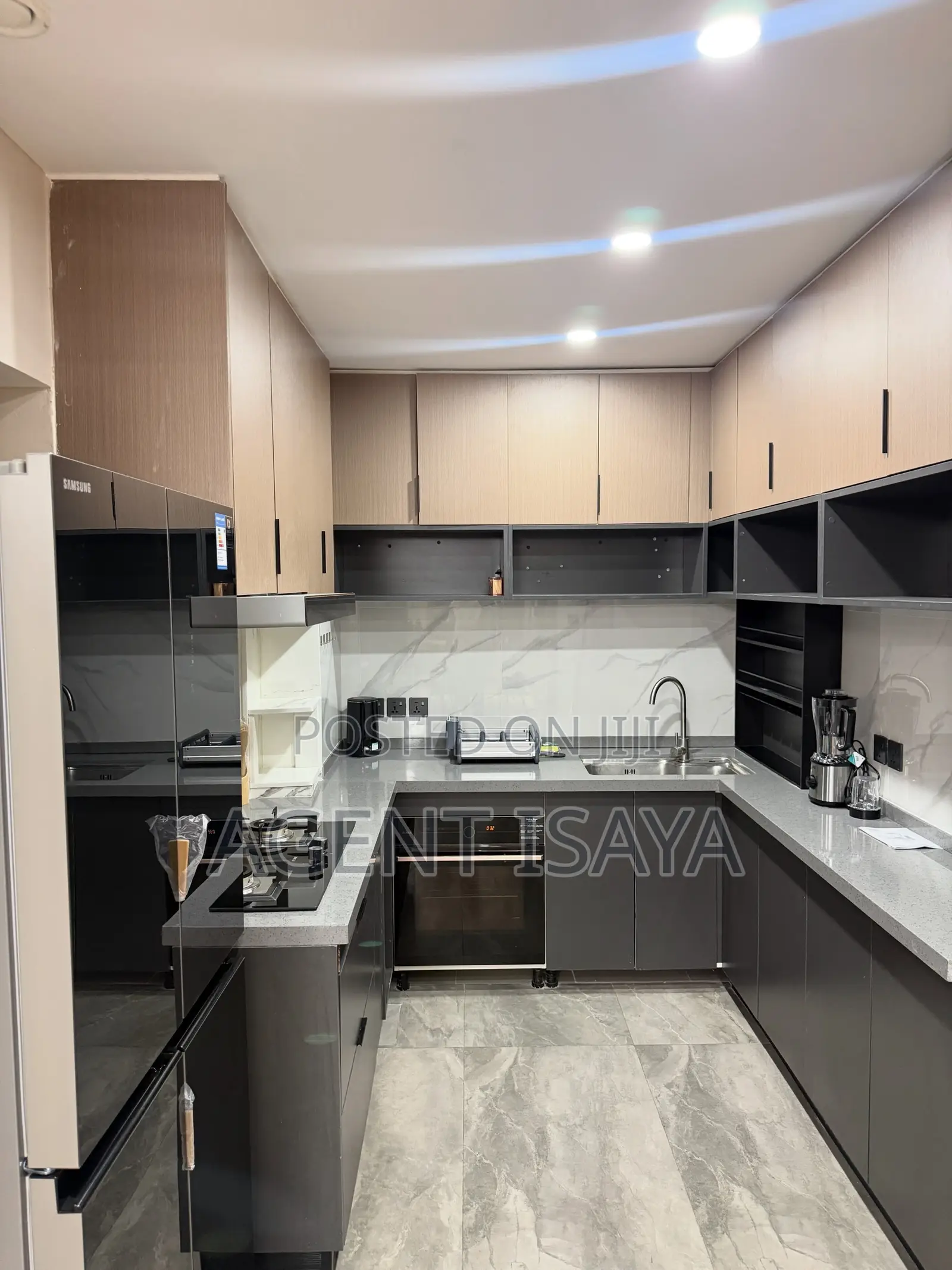 Furnished 3bdrm Apartment in Oyster Bay for rent