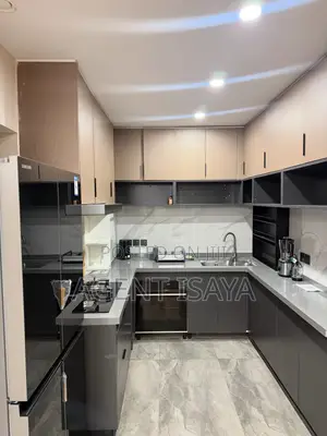 Furnished 3bdrm Apartment in Oyster Bay for rent