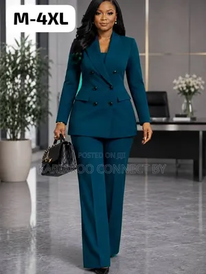 Executive Double-Breasted Women’s Pant Suit🔥👗