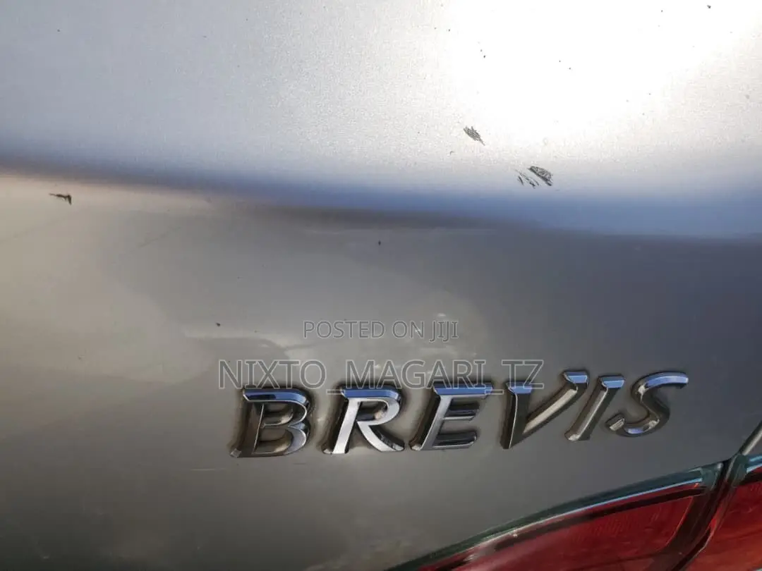 Toyota Brevis 2004 Silver