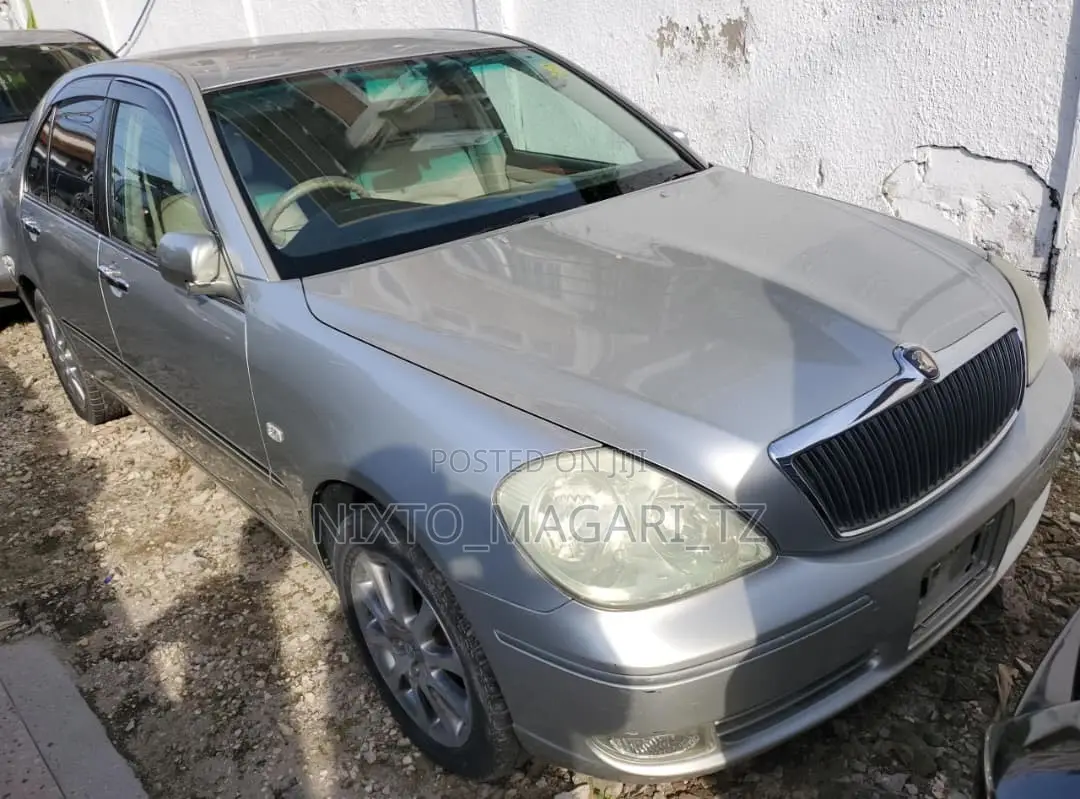 Toyota Brevis 2004 Silver