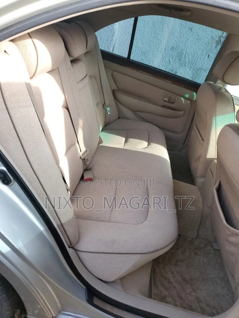 Toyota Brevis 2004 Silver