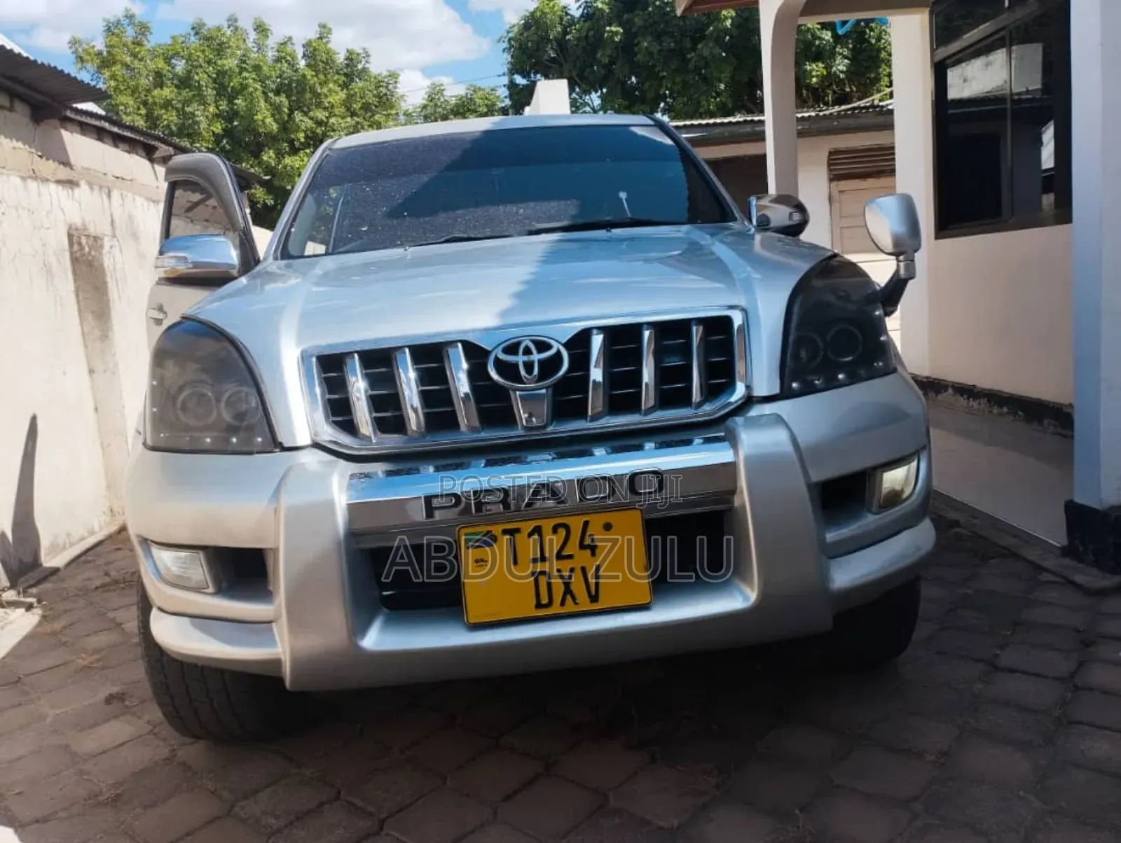 Toyota Land Cruiser Prado 2005 Silver