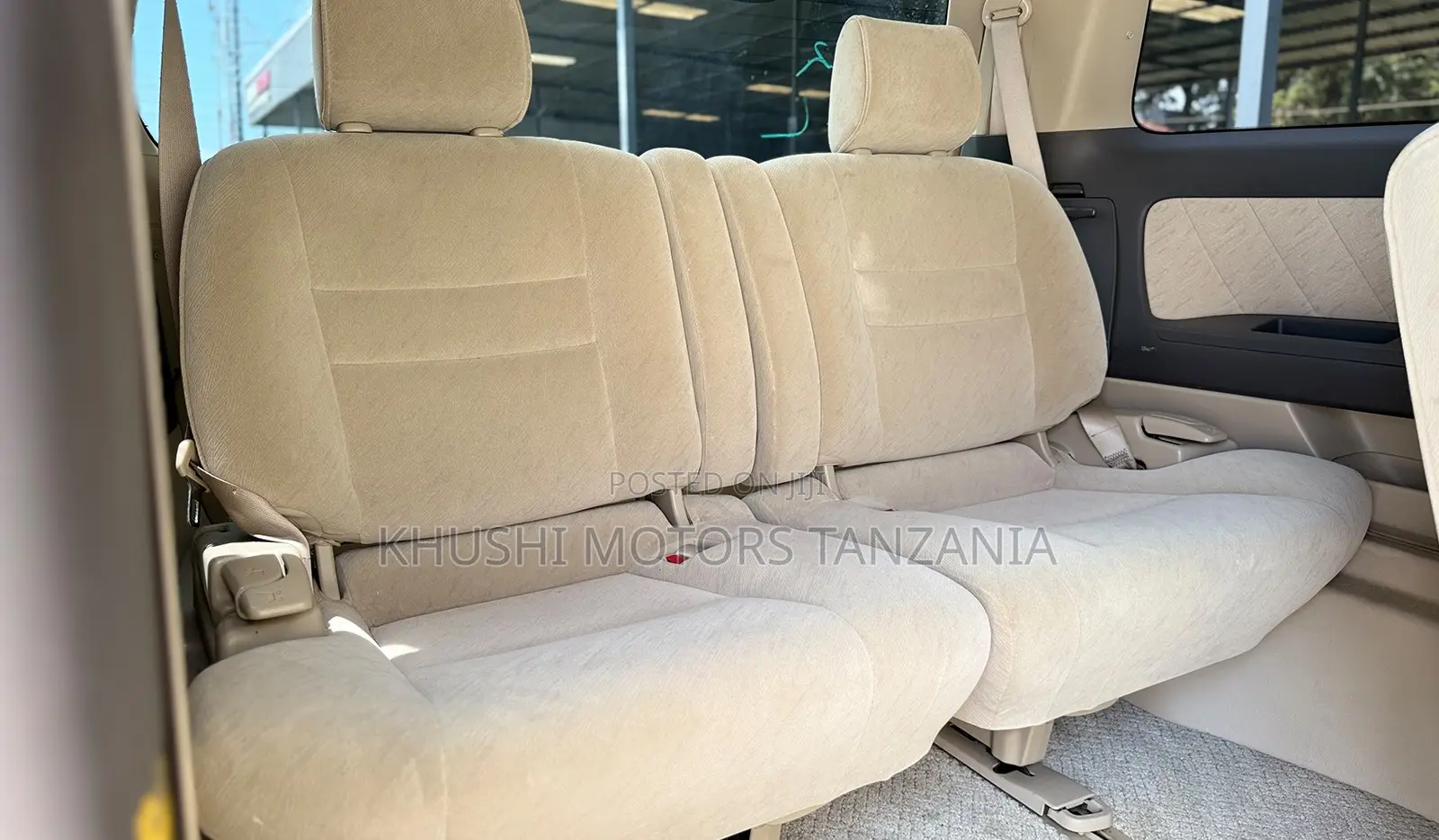 Toyota Alphard 2005 Blue