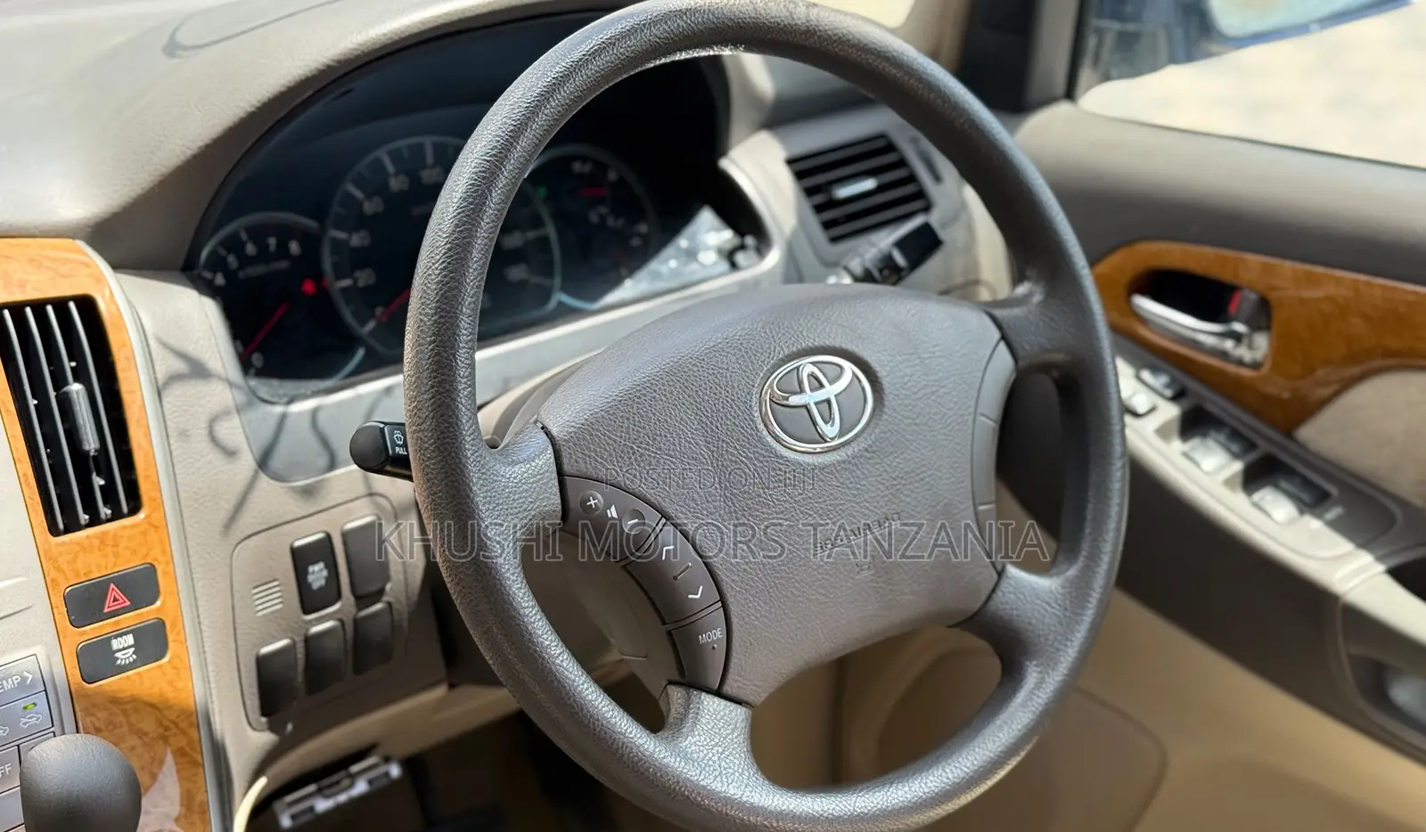 Toyota Alphard 2005 Blue