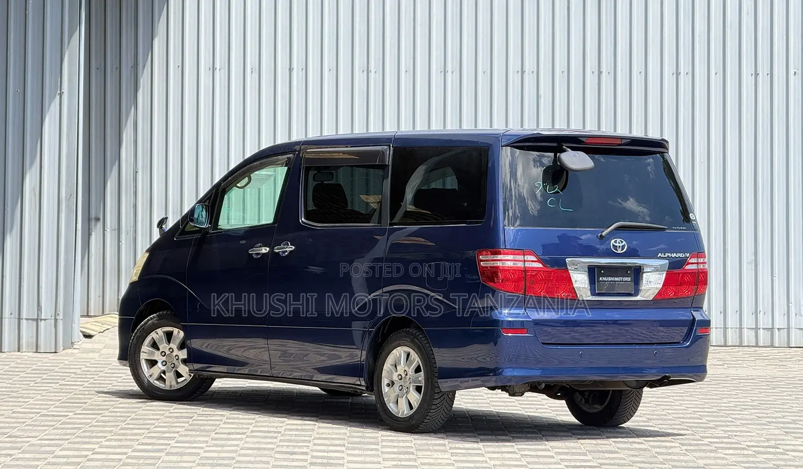 Toyota Alphard 2005 Blue