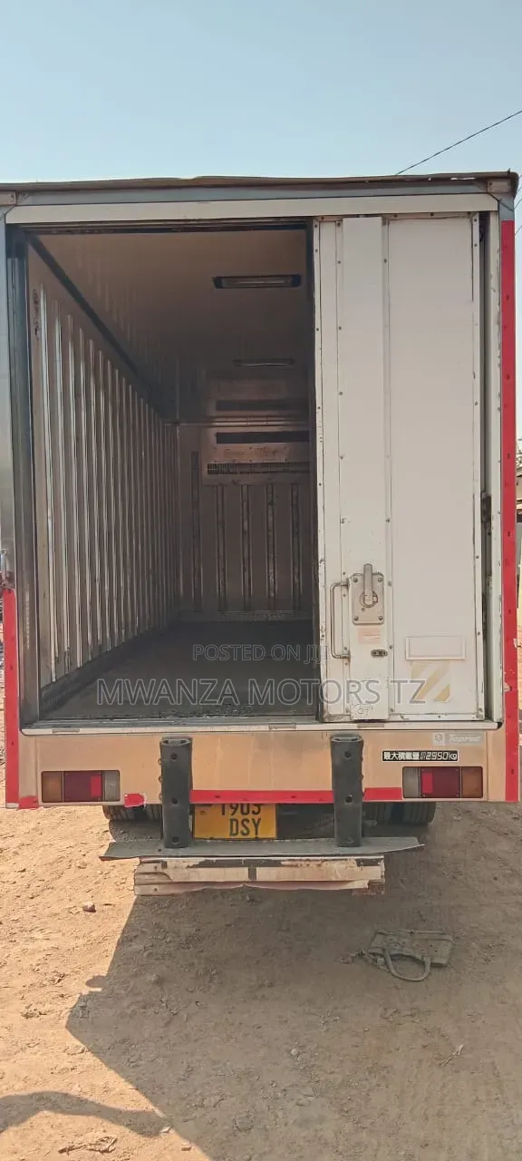 Hino Ya Ya Freezer Inagandisha