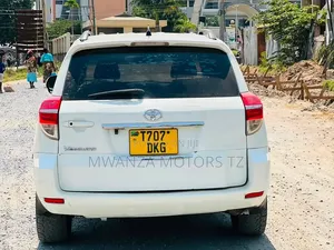 Toyota Vanguard 2008 Off white