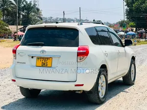 Toyota Vanguard 2008 Off white