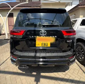Toyota Land Cruiser 2023 Black