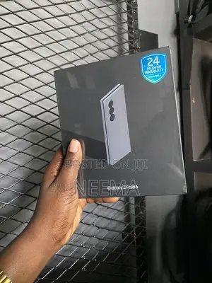 New Samsung Galaxy Fold 5G 512 GB Black