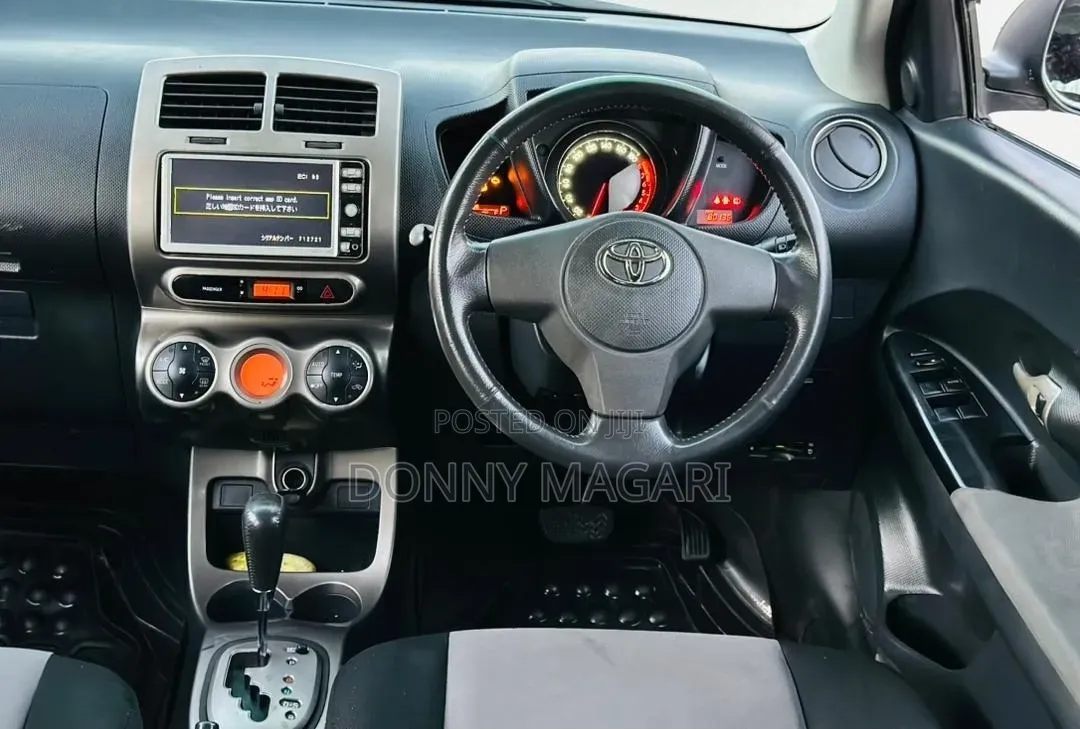 Toyota IST 2009 Black