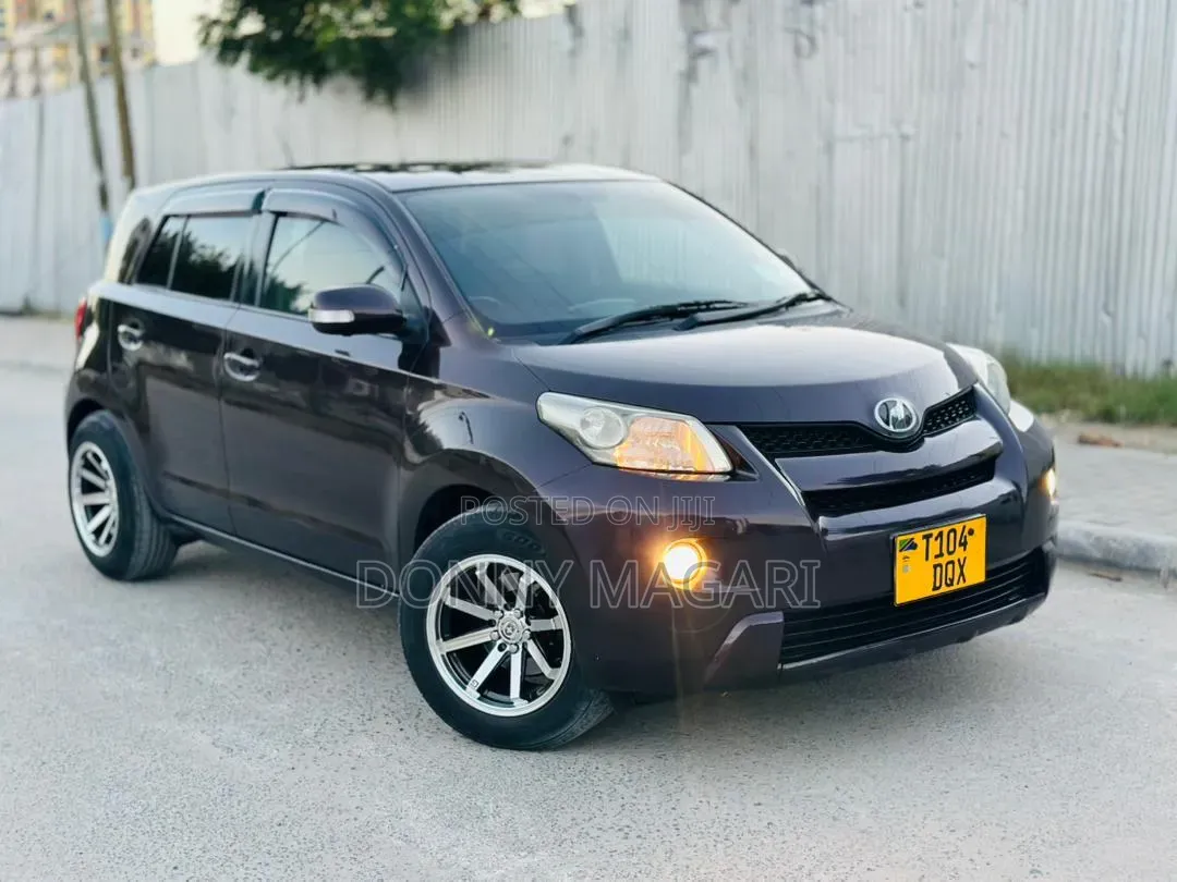 Toyota IST 2009 Black