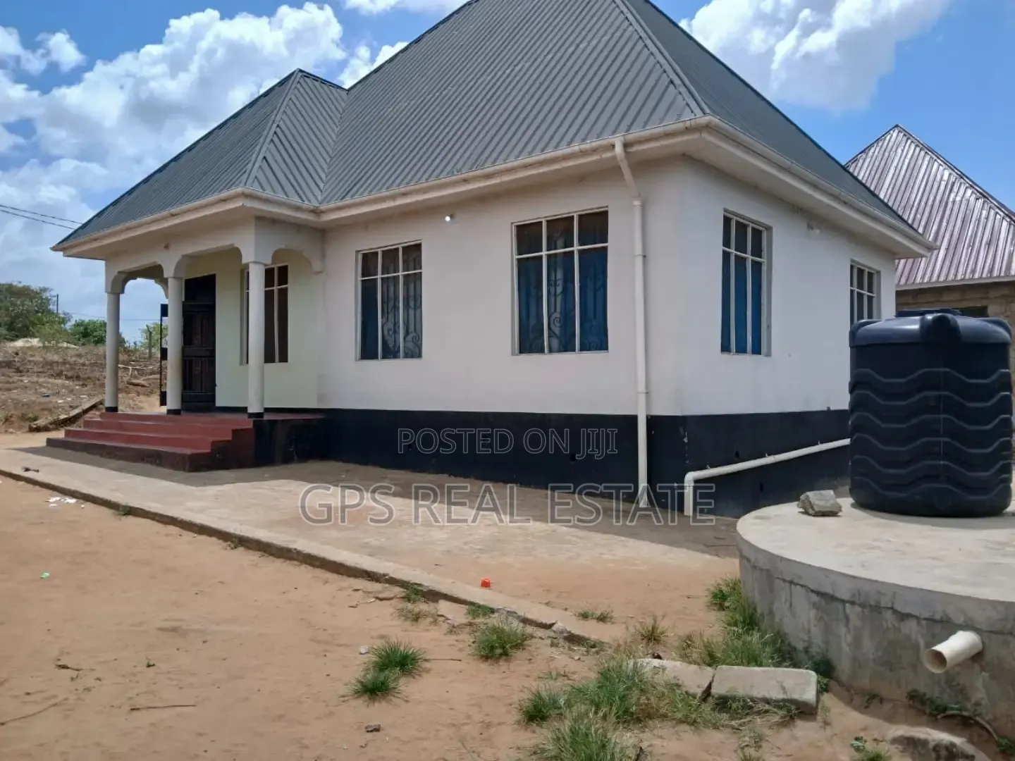 3bdrm House in Kibaha Pangani, Maili Mmoja for sale