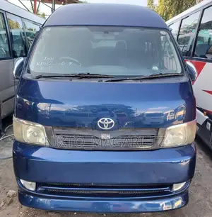 Toyota Quantum 2012 Blue