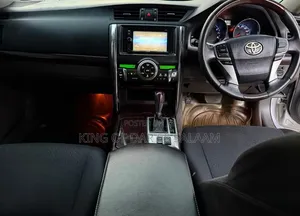 Toyota Mark X 2012 Silver