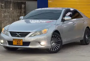 Toyota Mark X 2012 Silver