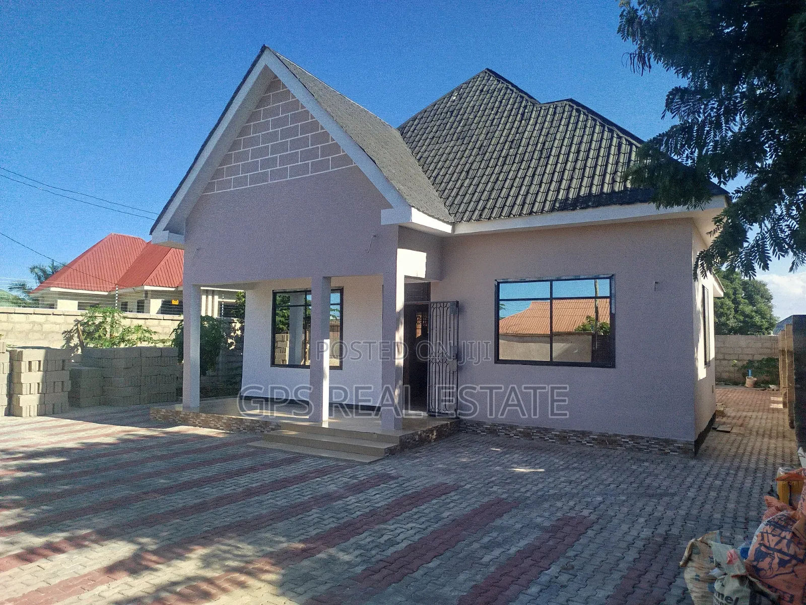 3bdrm House in Mbweni Moga, Kinondoni for sale