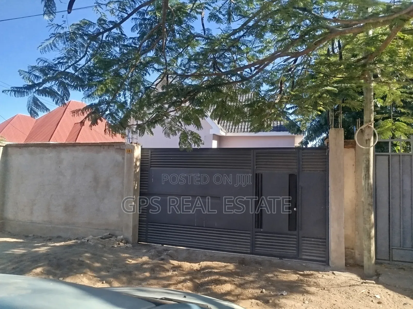 3bdrm House in Mbweni Moga, Kinondoni for sale