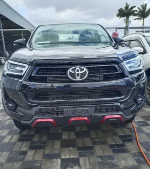 New Toyota Hilux Black Edition 2026 Black