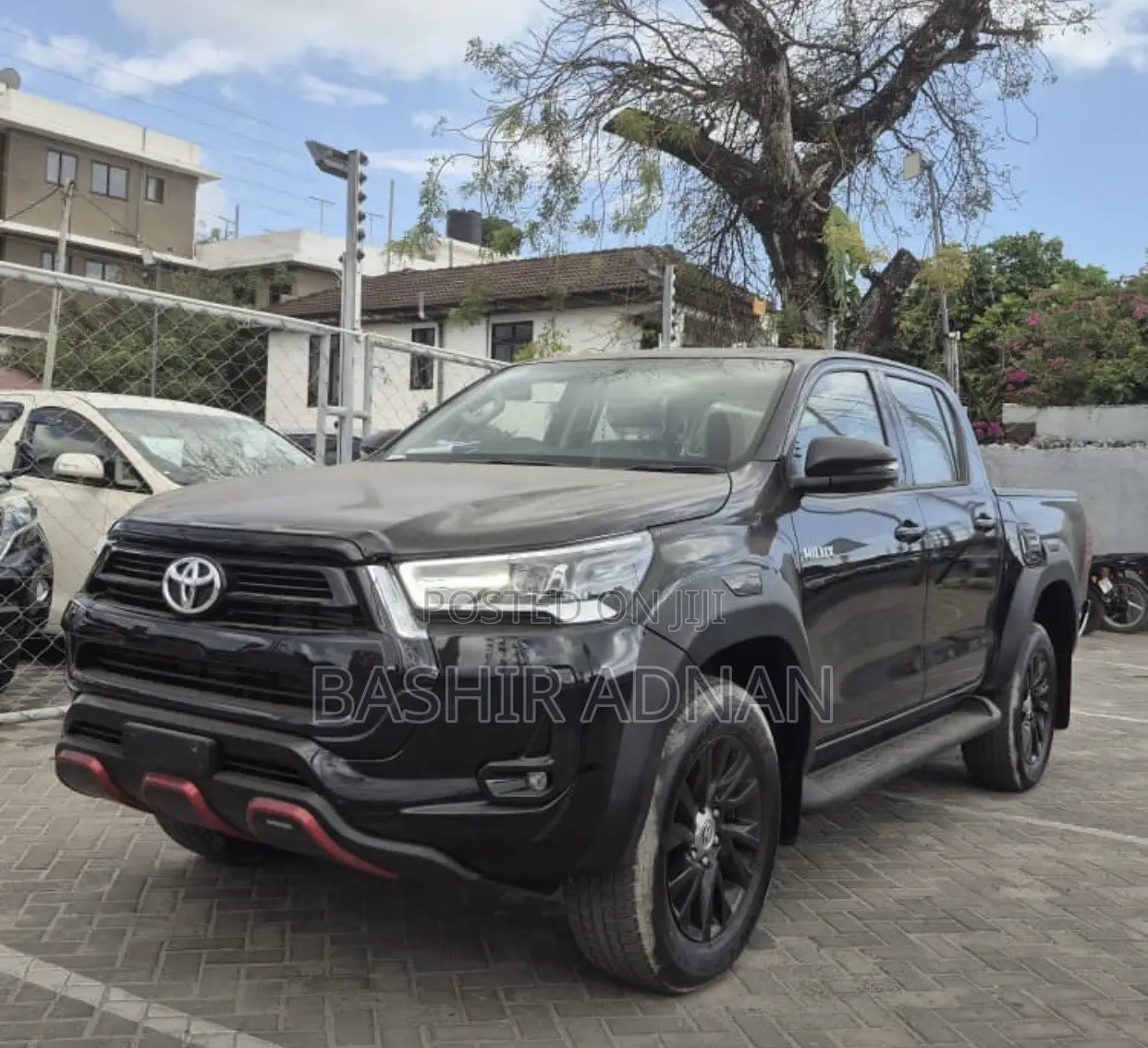New Toyota Hilux Black Edition 2026 Black