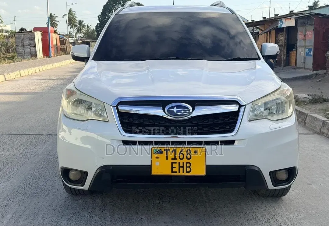 Subaru Forester 2014 White