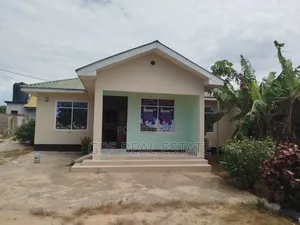 3bdrm House in Mwabepande, Kinondoni for sale