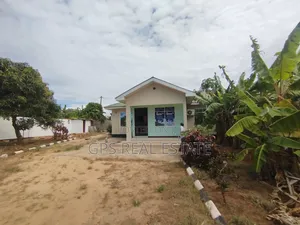 3bdrm House in Mwabepande, Kinondoni for sale