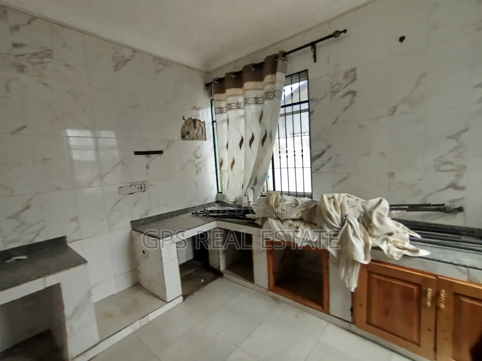 3bdrm House in Mwabepande, Kinondoni for sale