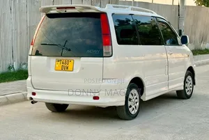 Toyota Noah 2001 White