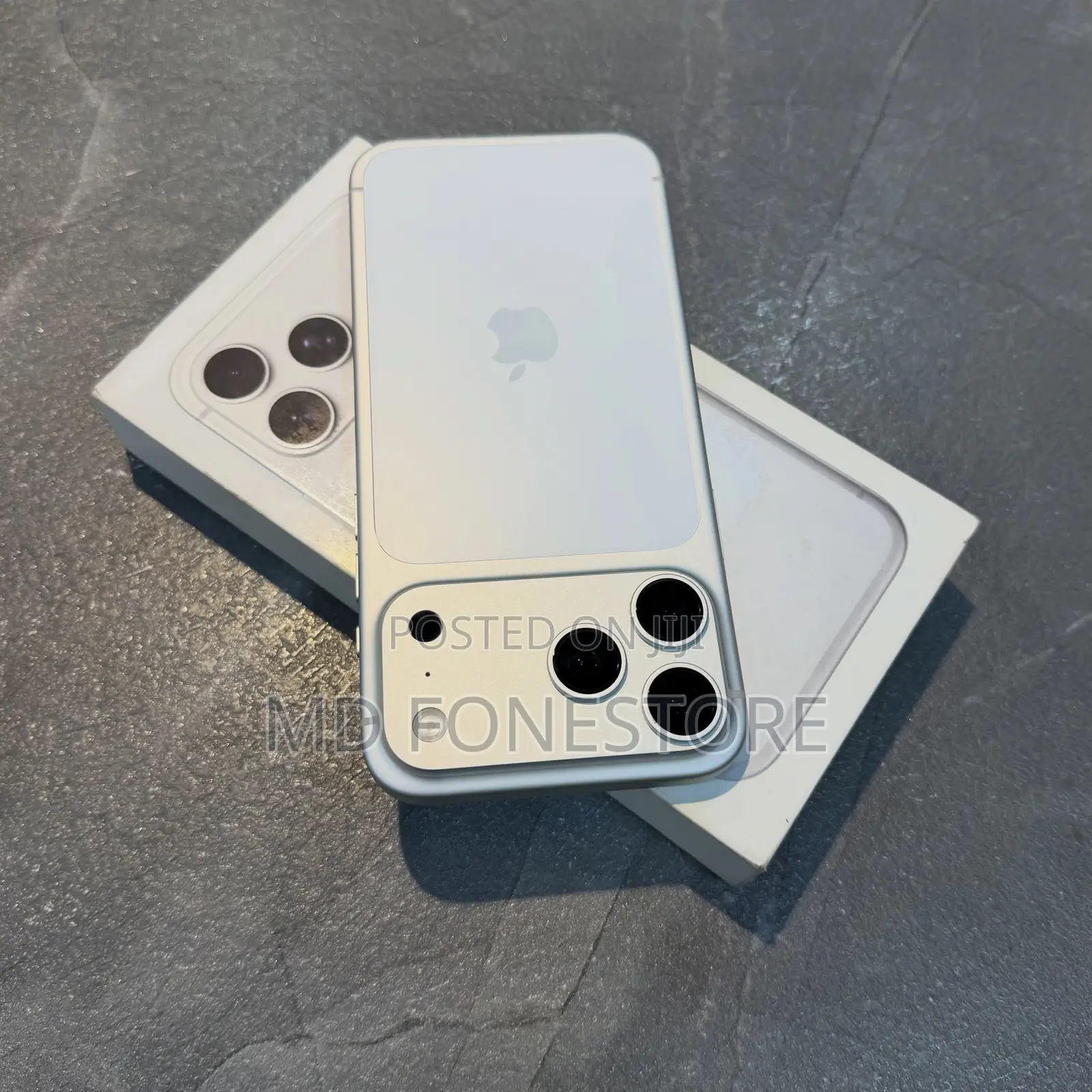 New Apple iPhone 17 Pro Max 1 TB Silver