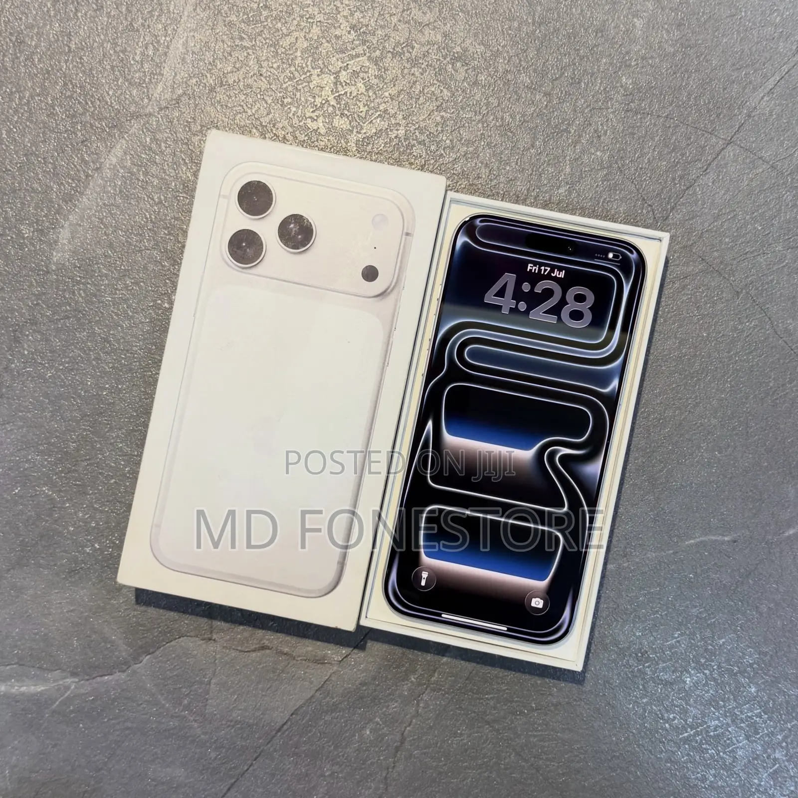 New Apple iPhone 17 Pro Max 1 TB Silver