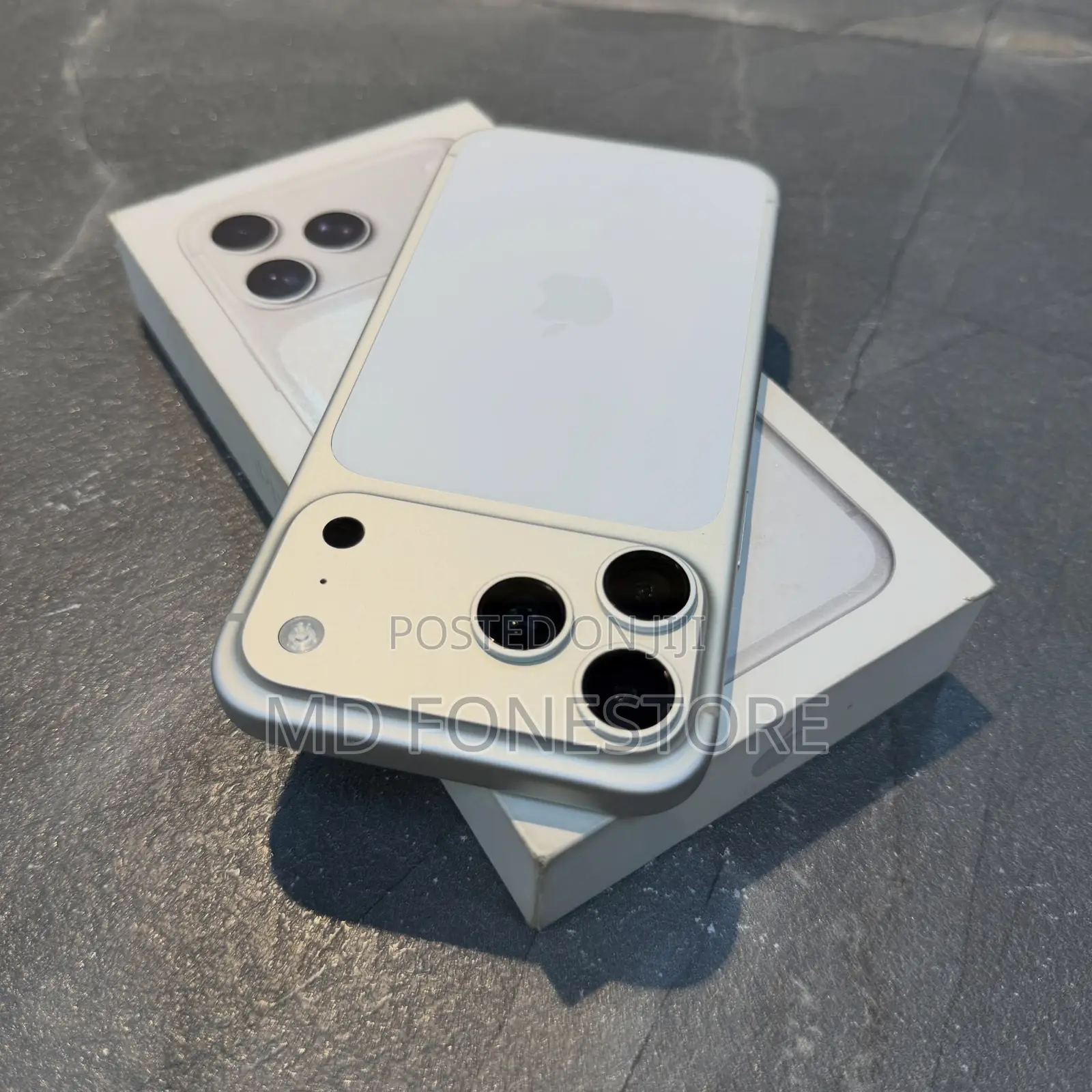 New Apple iPhone 17 Pro Max 1 TB Silver