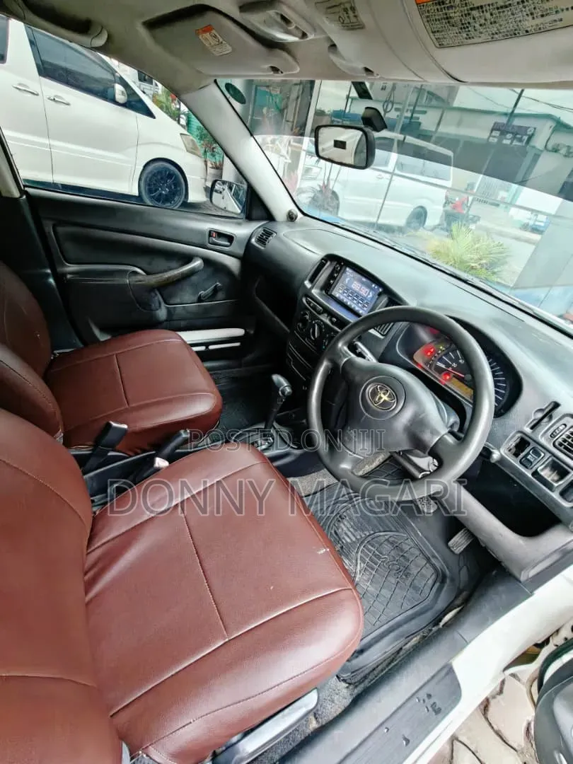 Toyota Probox 2004 White