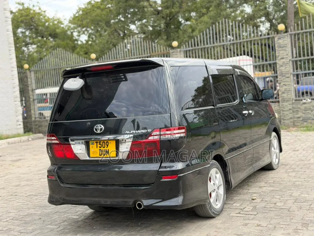 Toyota Alphard 2004 Black
