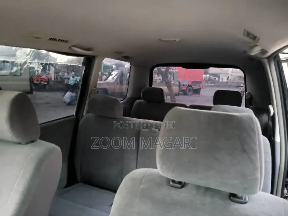 Toyota Noah 2005 Black