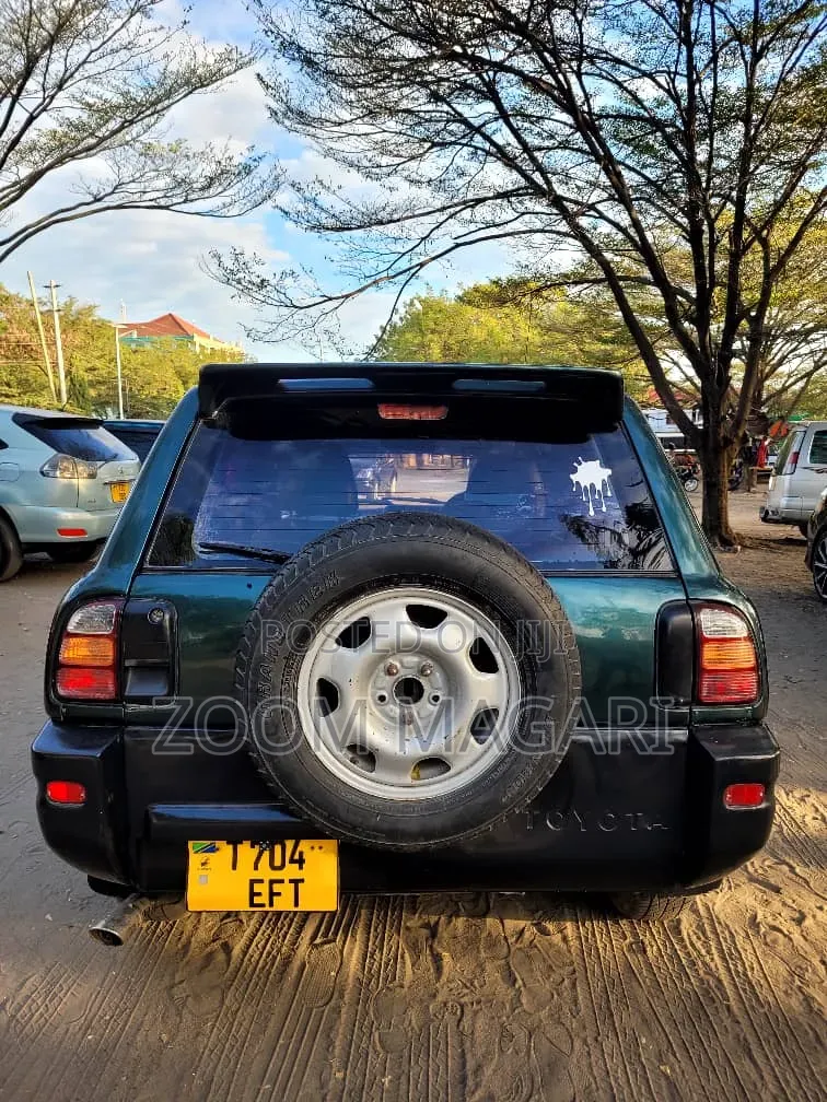 Toyota RAV4 Automatic 2000 Blue