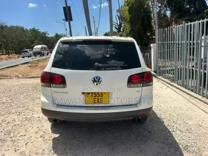Volkswagen Touareg 2015 White
