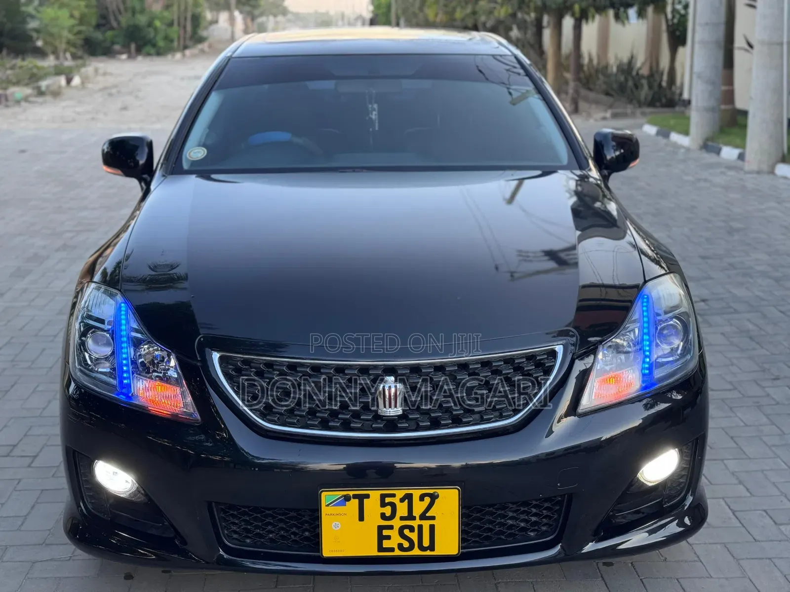 Toyota Crown 2009 Black