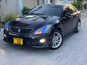 Toyota Crown 2009 Black