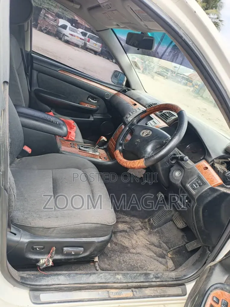 Toyota Brevis 2003 White
