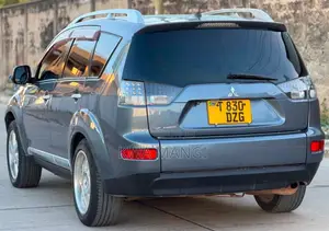 Mitsubishi Outlander 2007 Gray