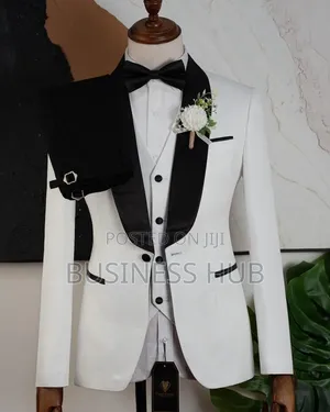 🔥🔥 Brand Fashion Suit Whit Nd Black 👆👆