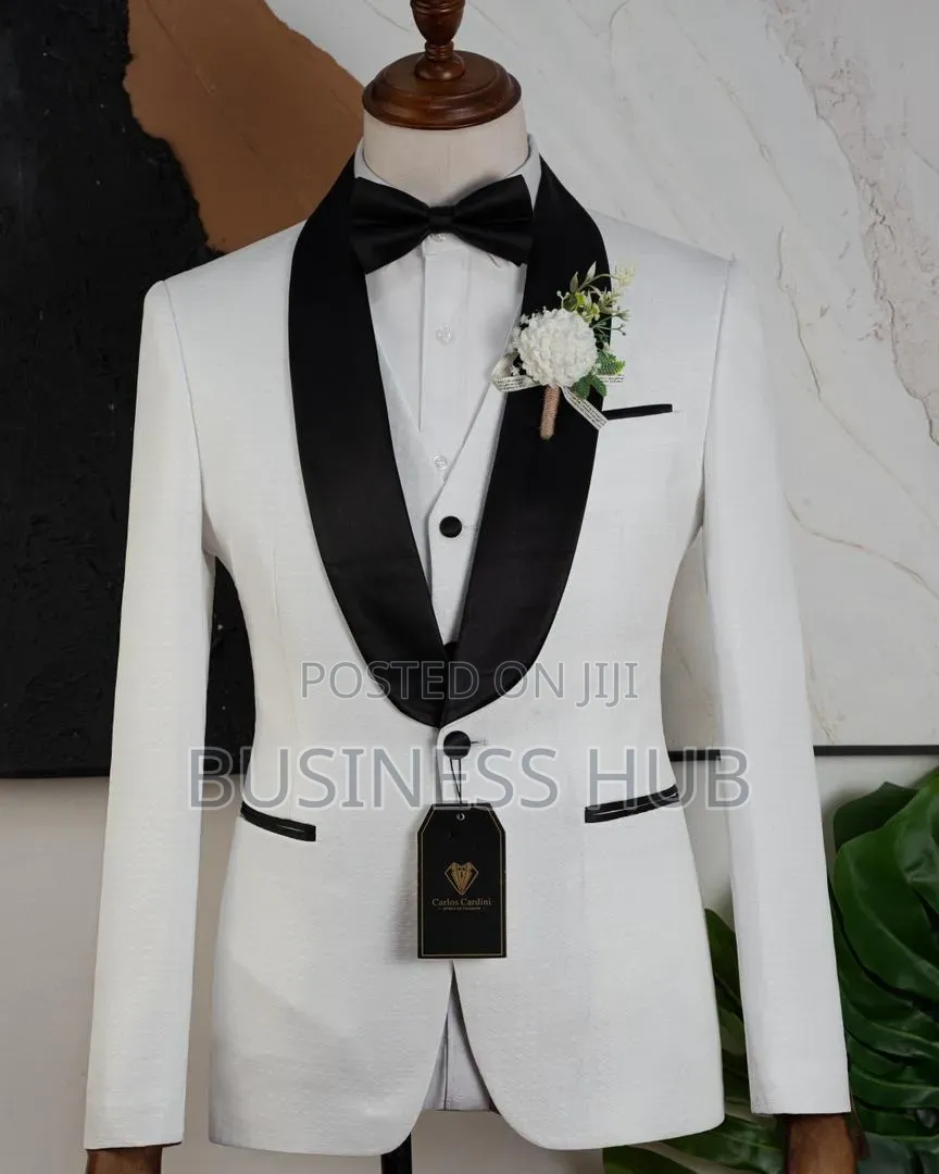 🔥🔥 Brand Fashion Suit Whit Nd Black 👆👆