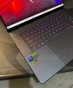 New Laptop Asus ROG Strix G16 G614 16GB Intel Core Ultra 9 SSD 1T