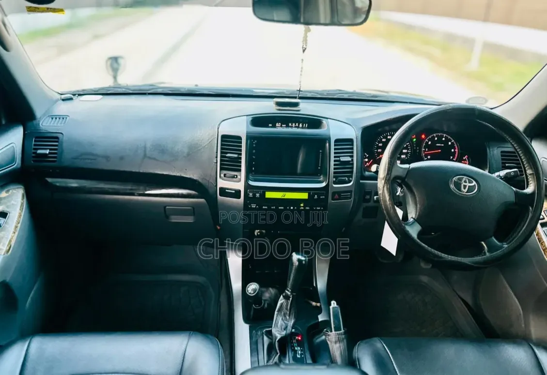 Toyota Land Cruiser Prado 2007 Black