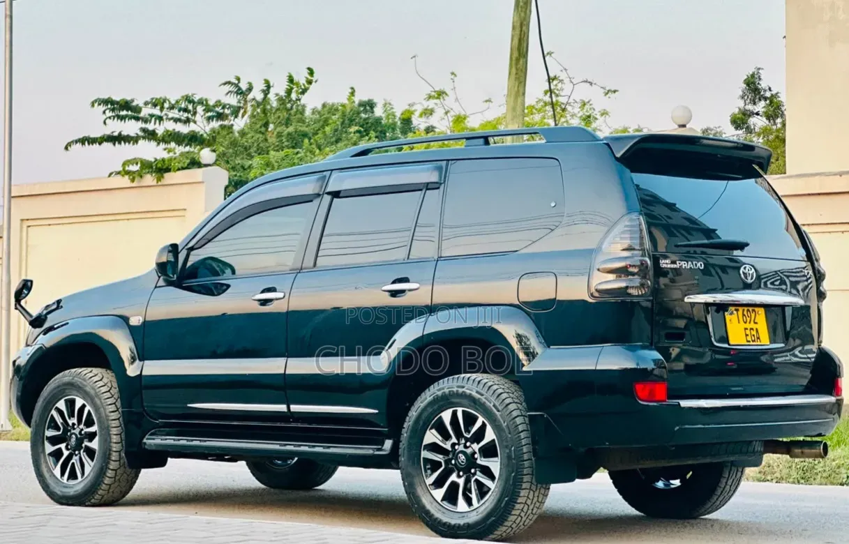 Toyota Land Cruiser Prado 2007 Black