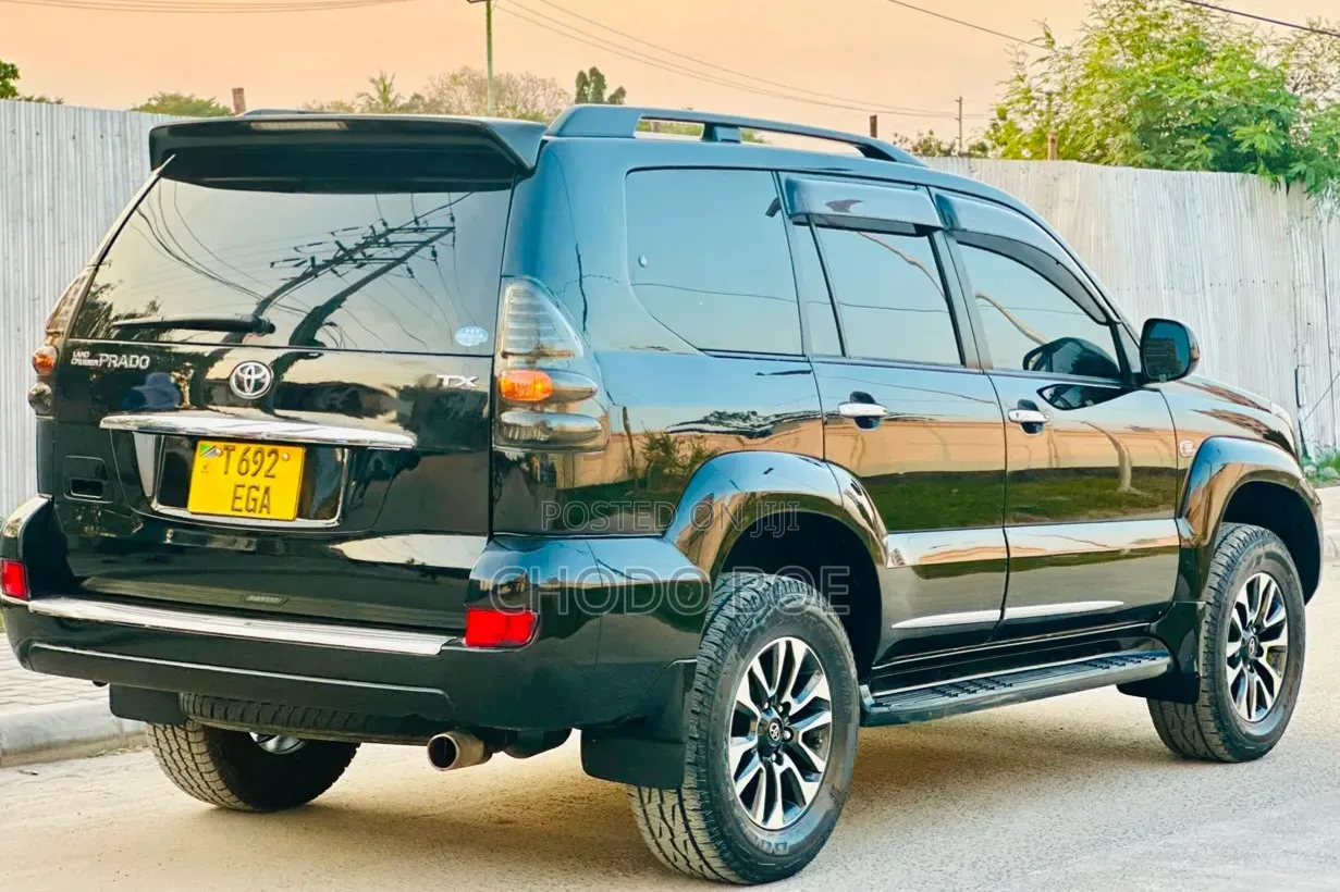 Toyota Land Cruiser Prado 2007 Black