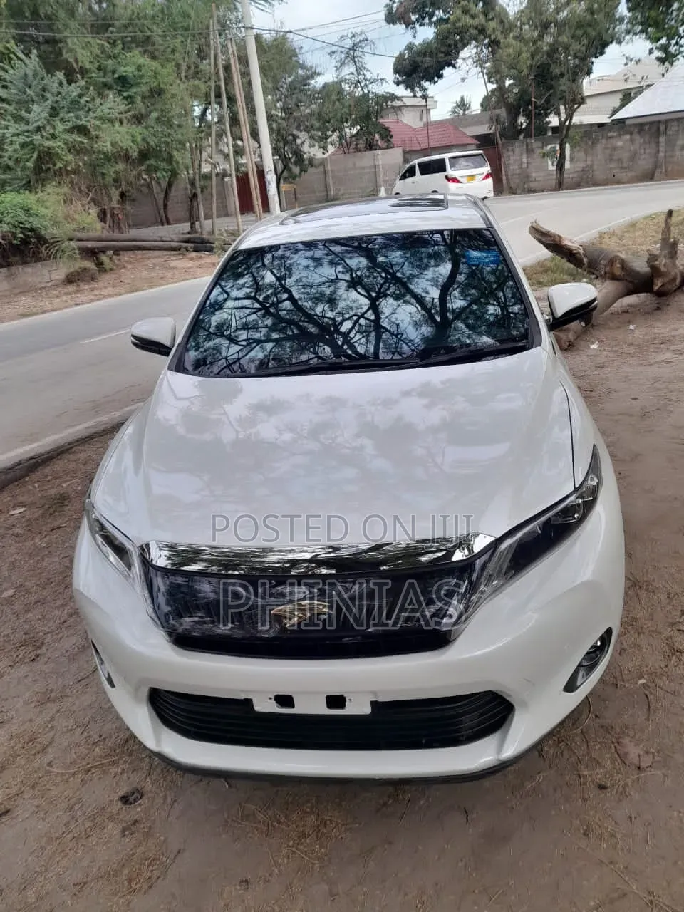 Toyota Harrier 2016 White
